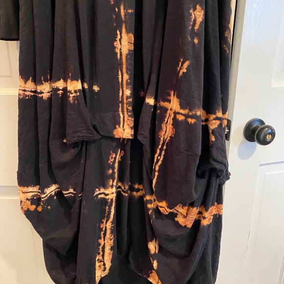 Gilda Midani patterned tie dye dress. - Picture 3 of 5